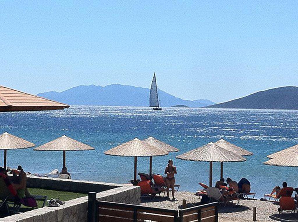 Belvedere Suites Kórfos エクステリア 写真